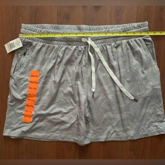 *NWT* PACIFIC TRAIL Women’s Shorts Silver Size XXLarge - Picture 5 of 5